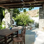 Andriani's Πανσιόν 3*