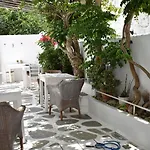 Πανσιόν Andriani's 3*