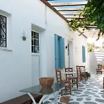 Πανσιόν Andriani's 3*