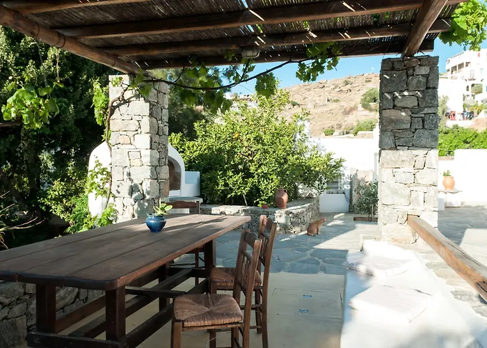 Andriani's Casa de hóspedes 3*